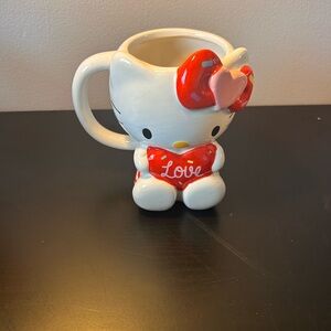 Hello Kitty Valentine mug